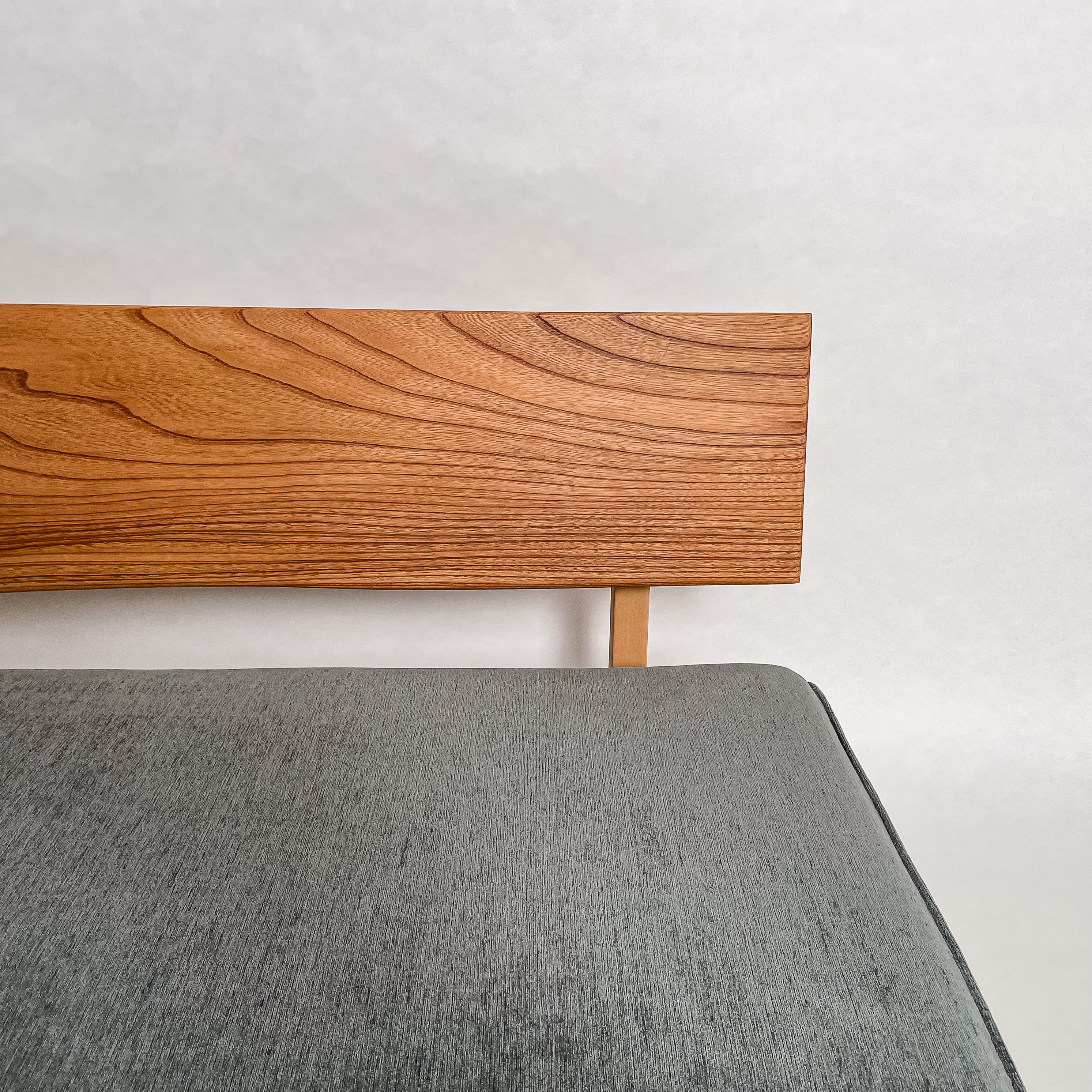 No.1994N3　欅（けやき）/天然無垢 一枚板ソファ