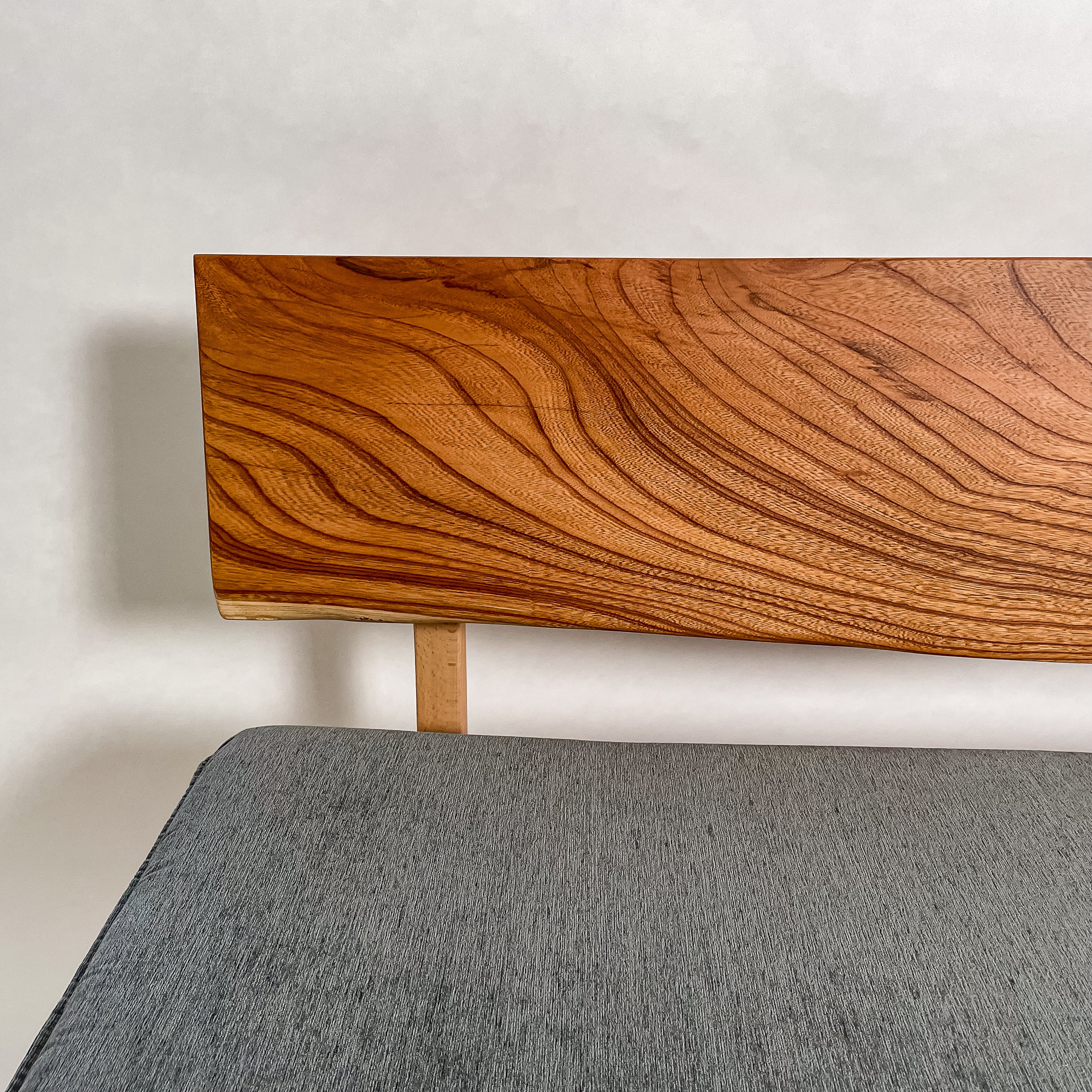 No.1994N3　欅（けやき）/天然無垢 一枚板ソファ