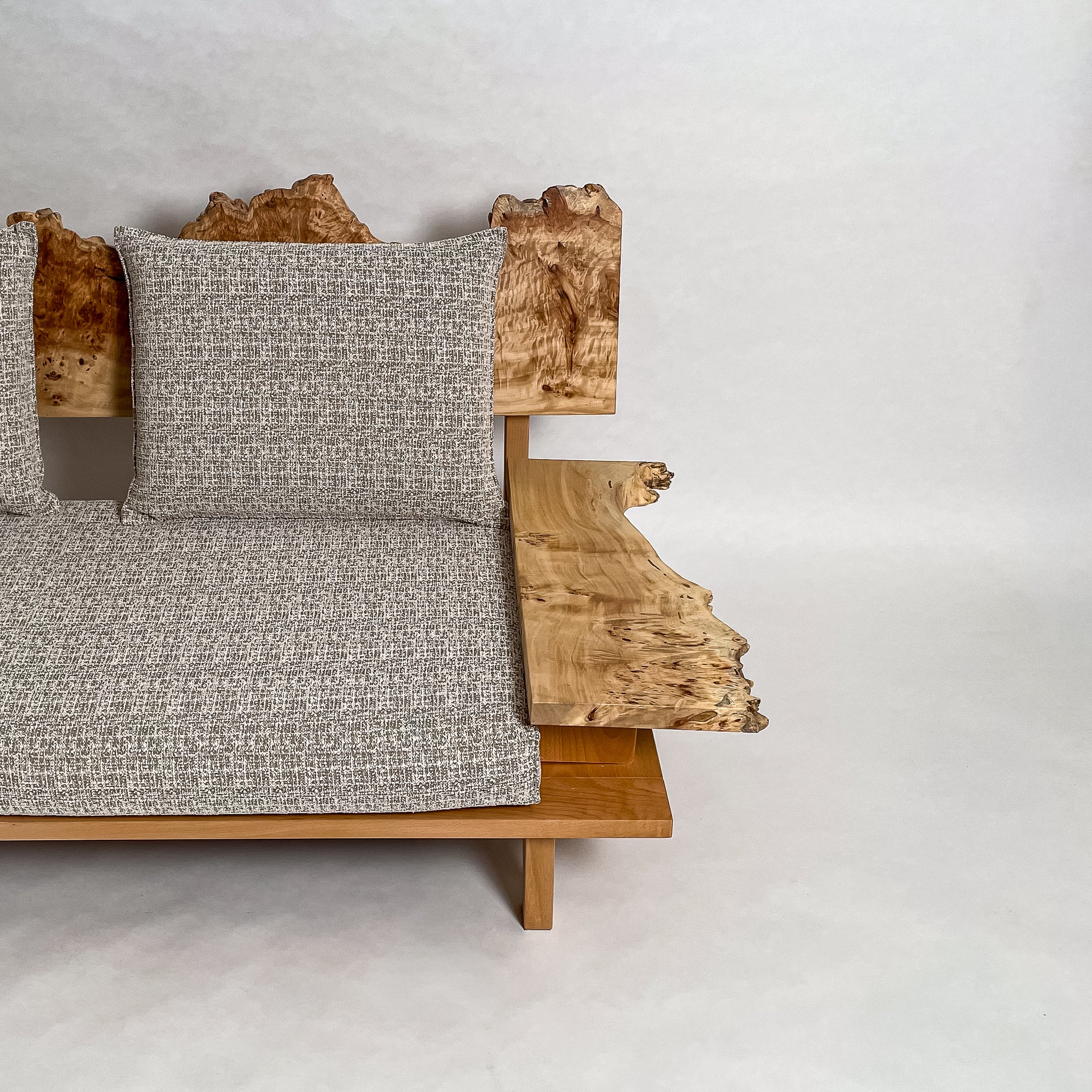 ポプラ 木フレーム 一枚板ソファ 2人掛け 横右半分 クッションあり