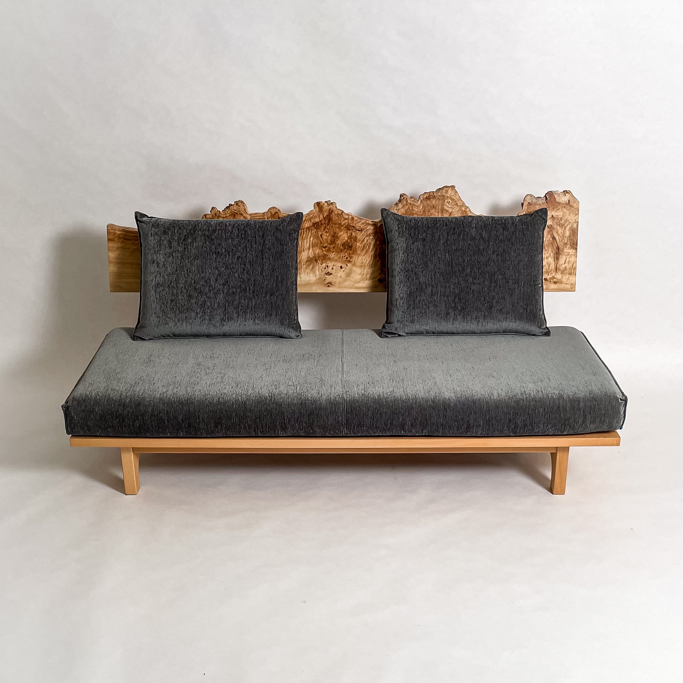 ポプラ 木フレーム 一枚板ソファ 3人掛け 横 クッション背