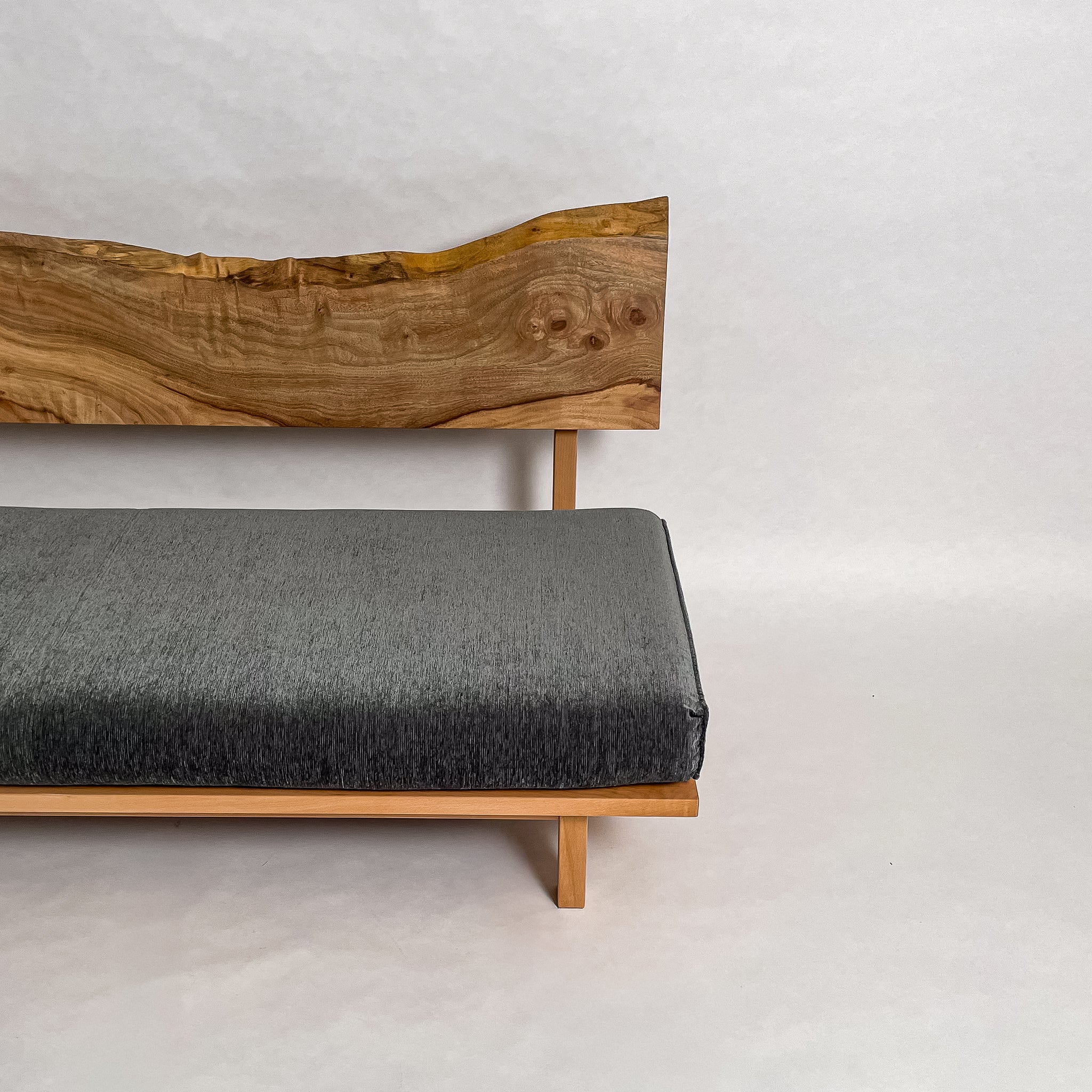 楠 無垢材 一枚板ソファ 3人掛け 横右半分 クッションなし