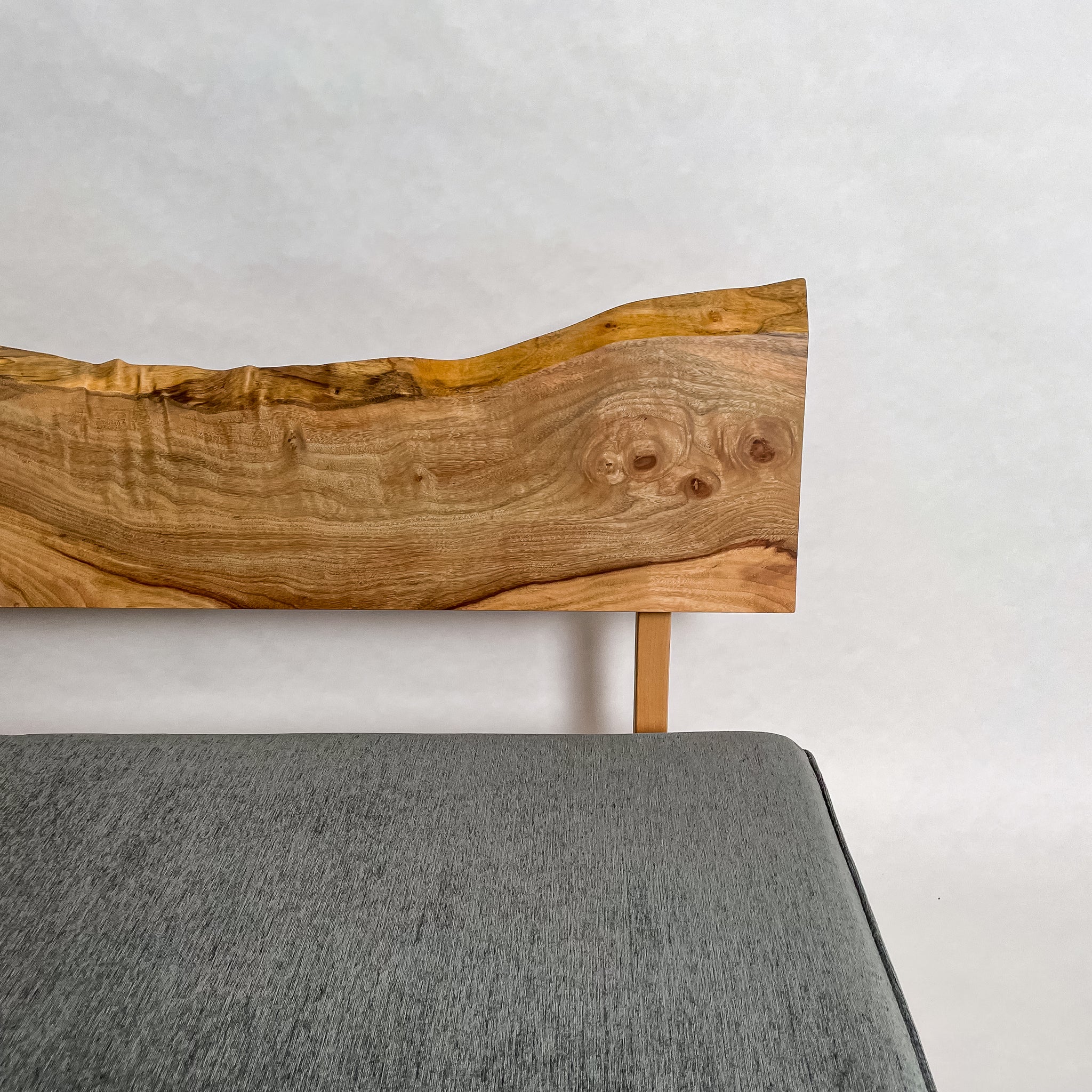 No.2241N　楠（くす）/天然無垢 一枚板ソファ