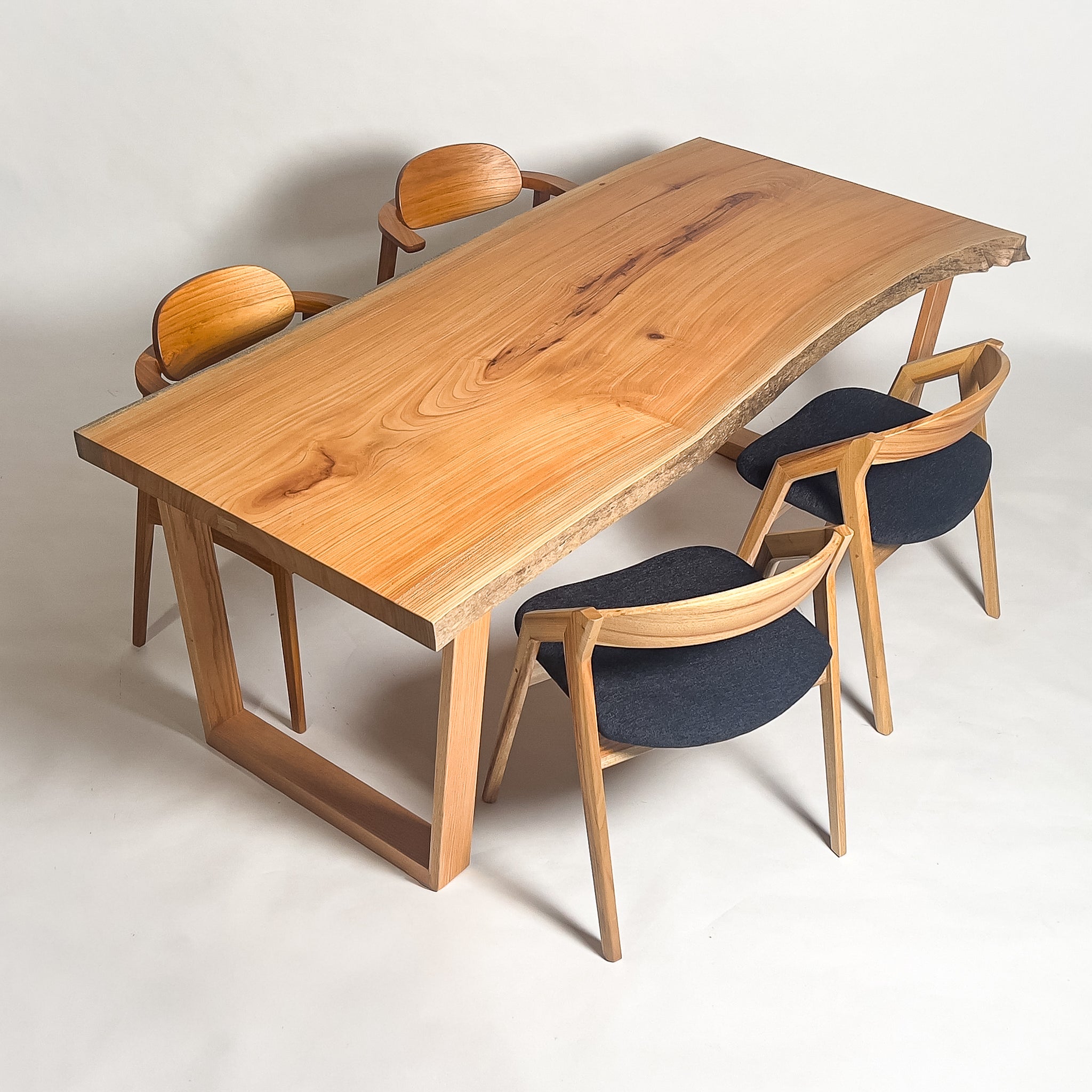 No.2180　欅（けやき）/一枚板ダイニングテーブル