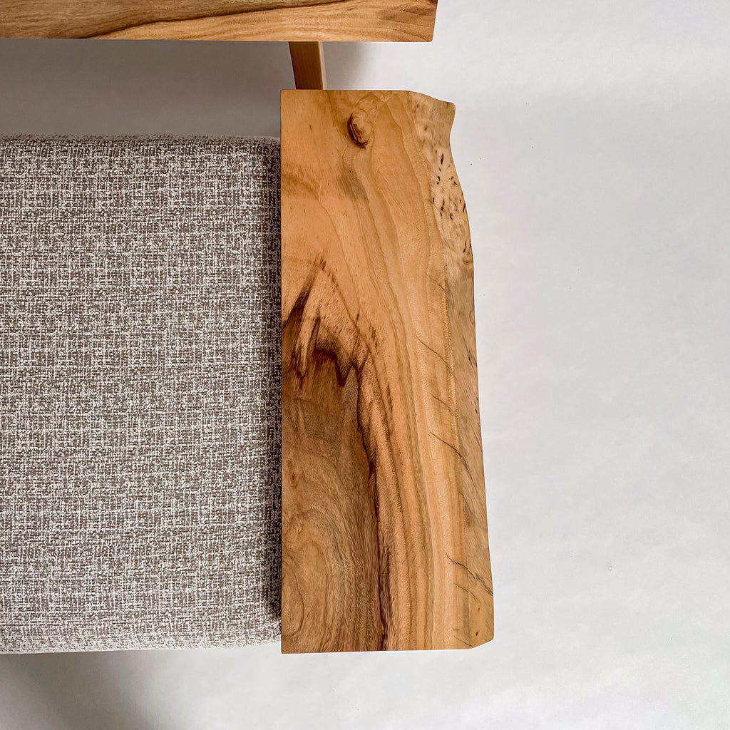 楠 無垢材 一枚板ソファ 2人掛け 右アーム 肘置き 真上