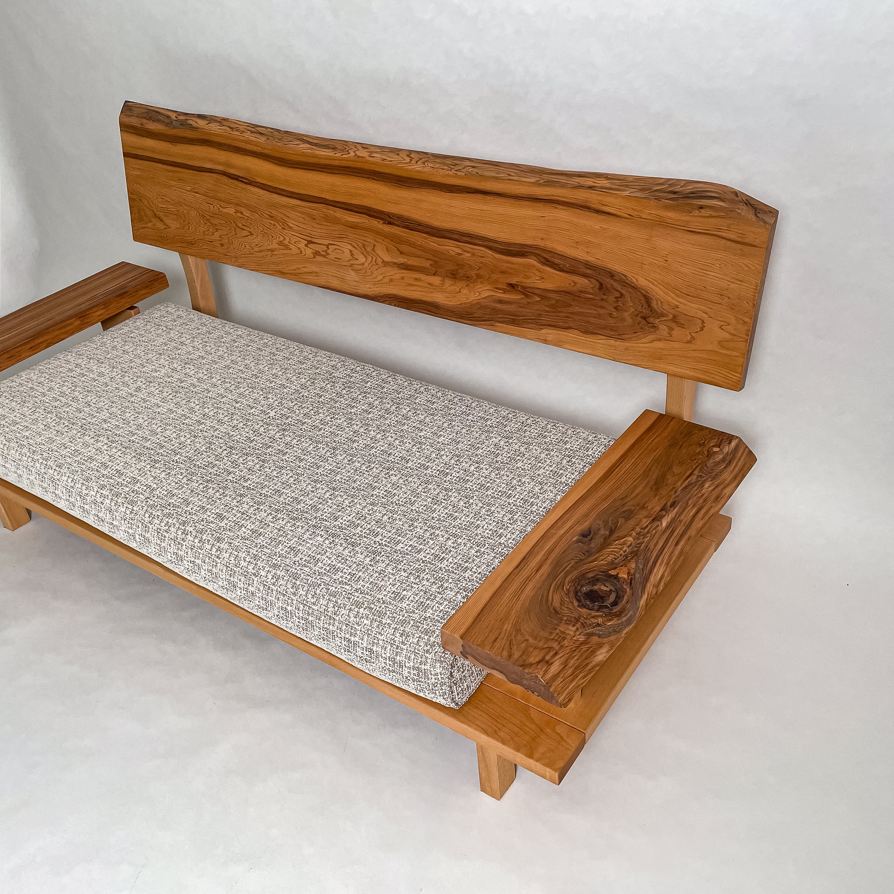 No.2047N　屋久杉（やくすぎ）/天然無垢 一枚板ソファ