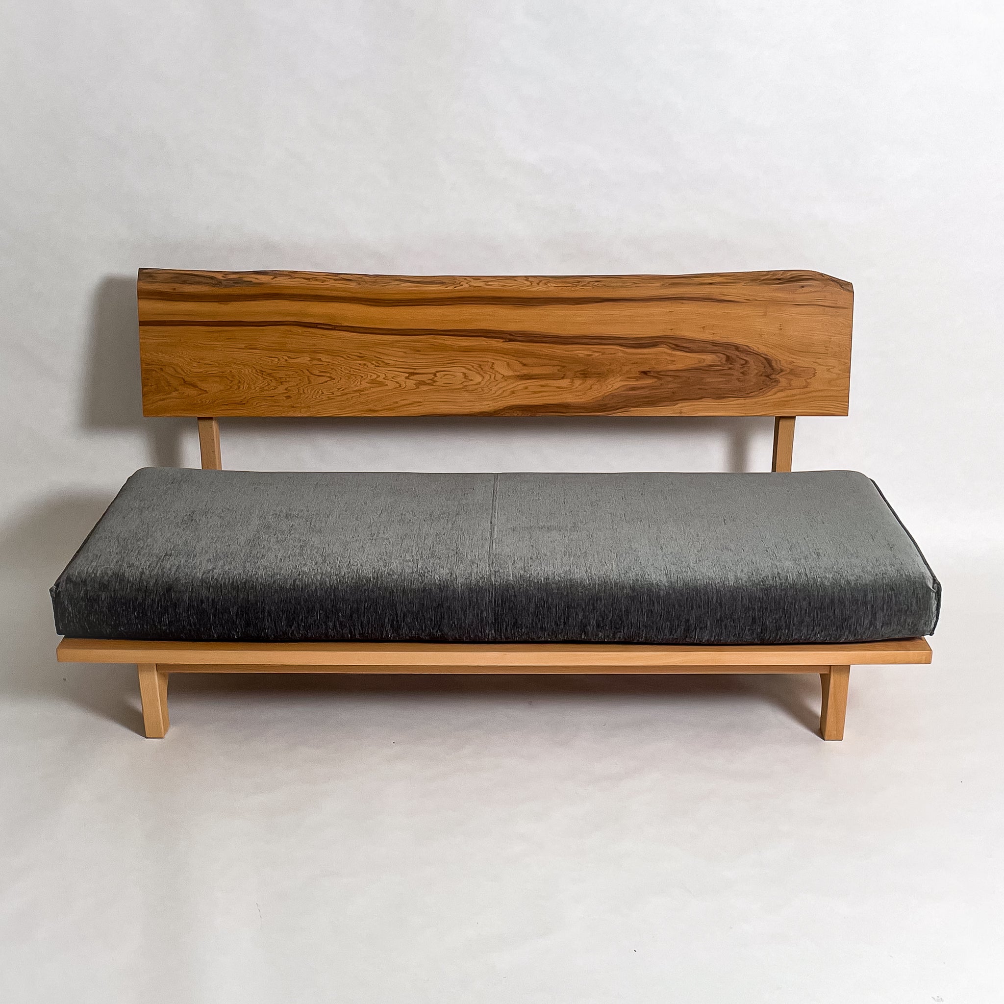 No.2047N3　屋久杉（やくすぎ）/天然無垢 一枚板ソファ