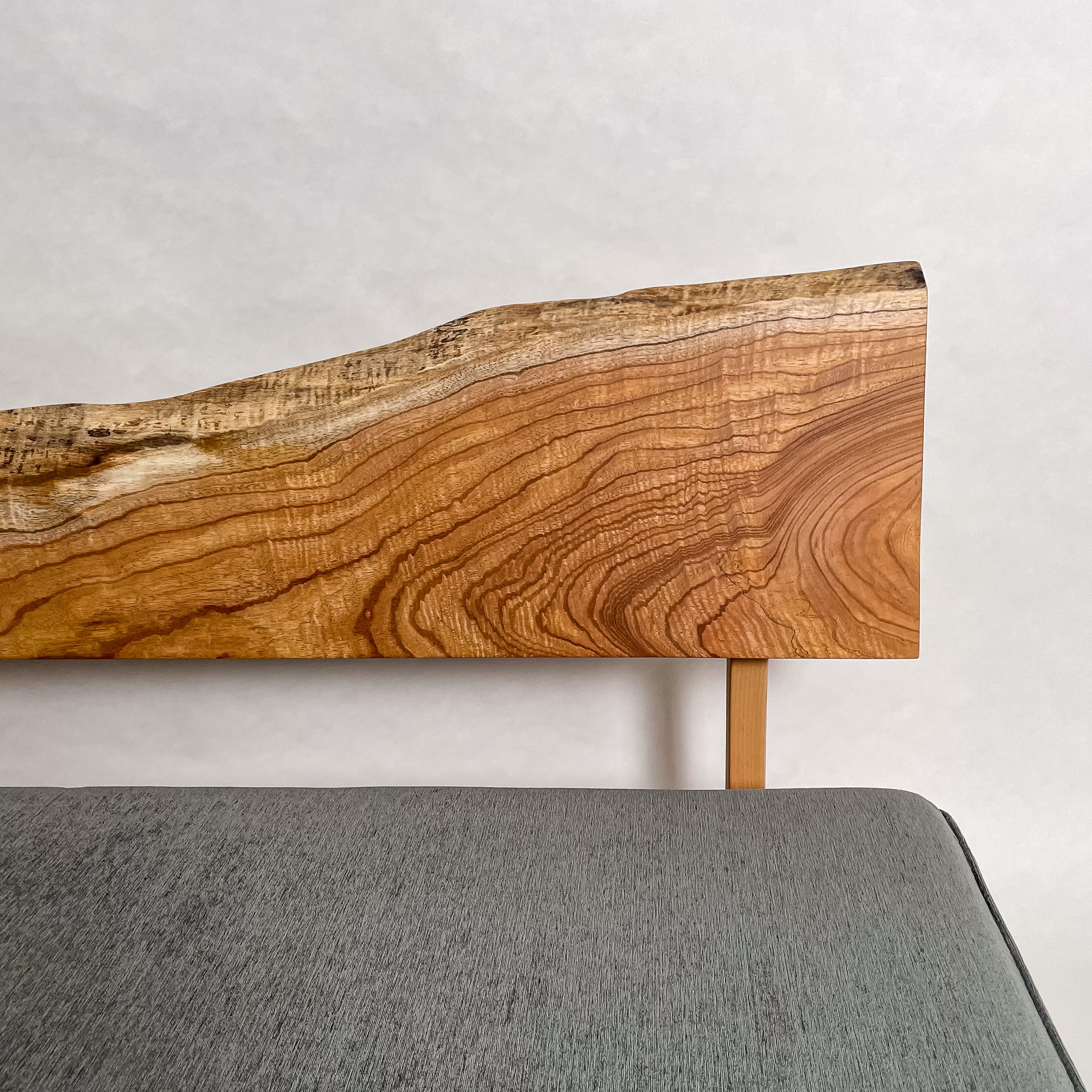 No.2048N3　センダン/天然無垢 一枚板ソファ