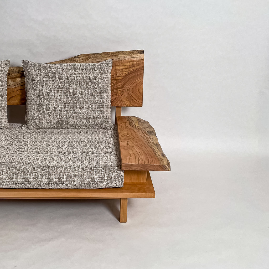 センダン 無垢材 一枚板ソファ 2人掛け 横右半分 クッションあり