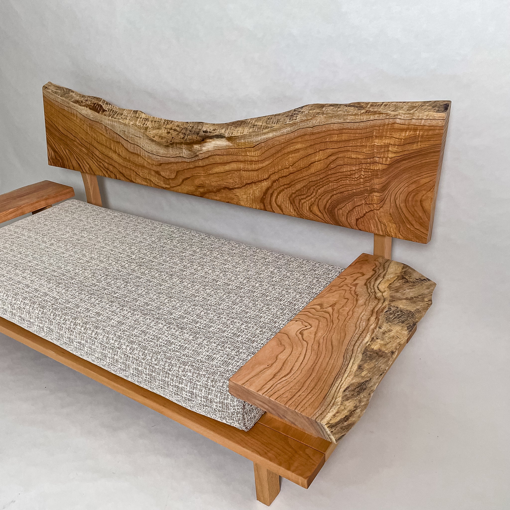 No.2240N　センダン/天然無垢 一枚板ソファ