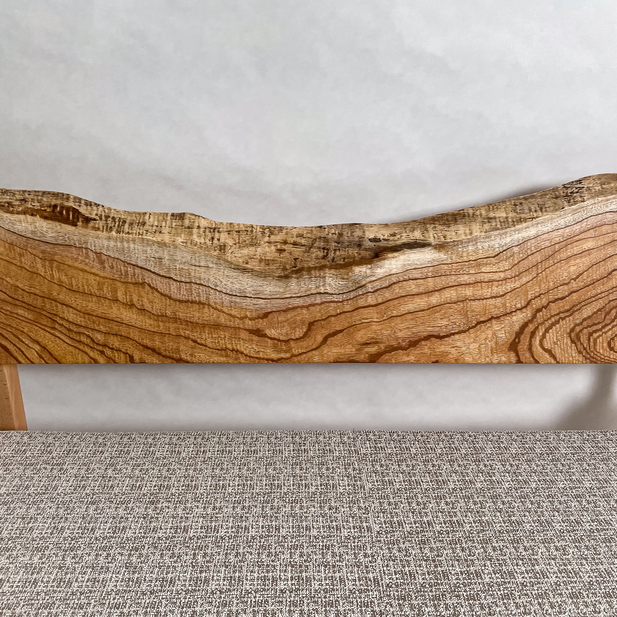 No.2240N　センダン/天然無垢 一枚板ソファ