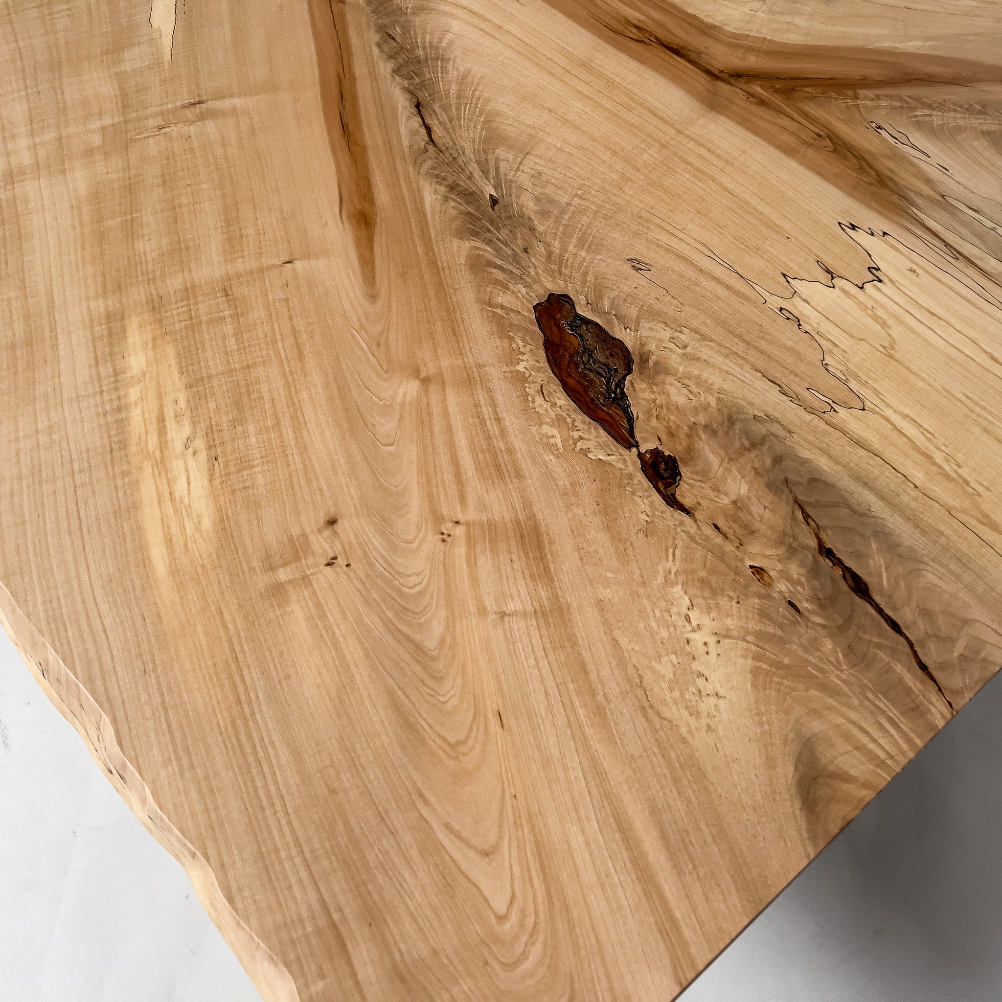 No.2195　栃（とち）/一枚板リビングテーブル