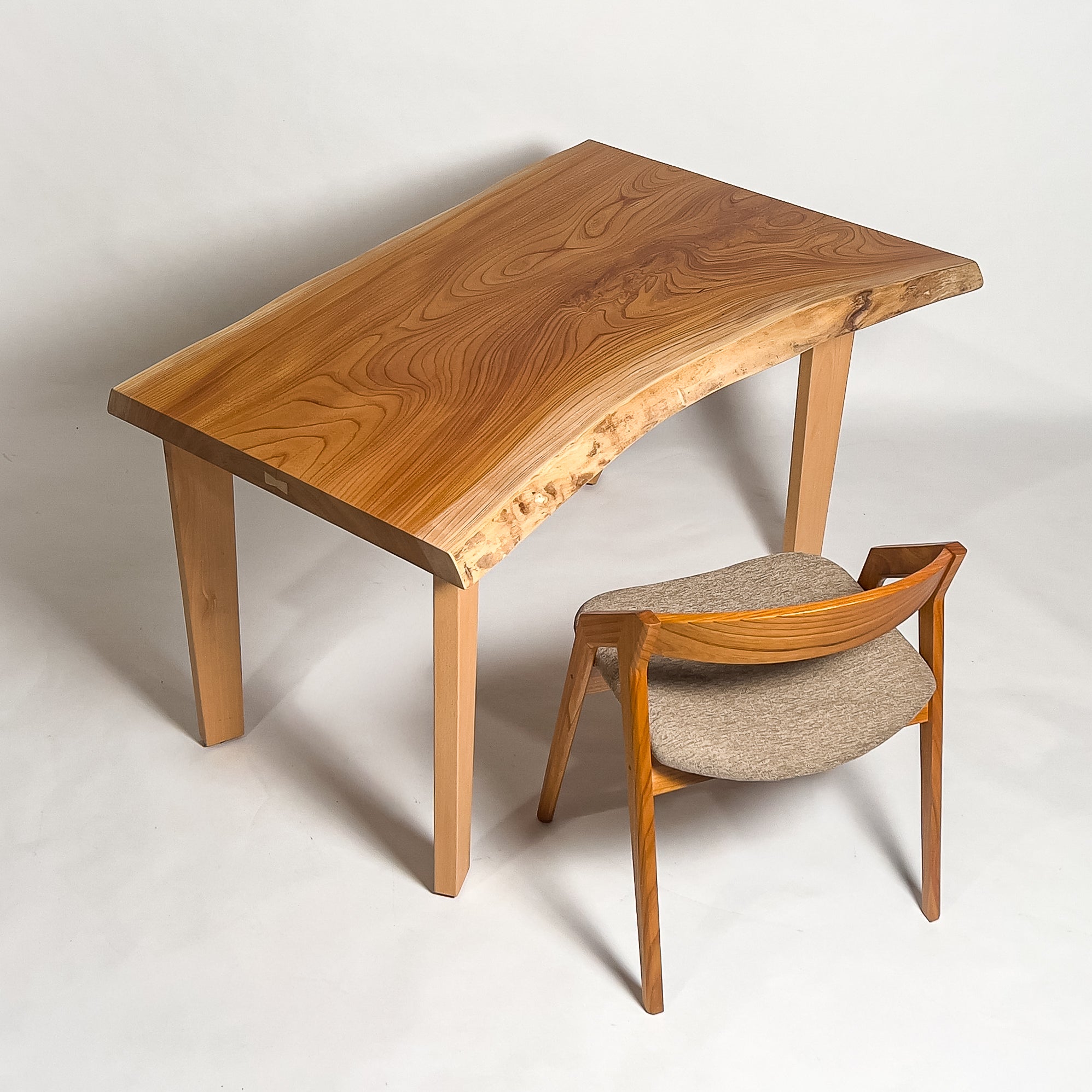 No.2174　欅（けやき）/一枚板デスク