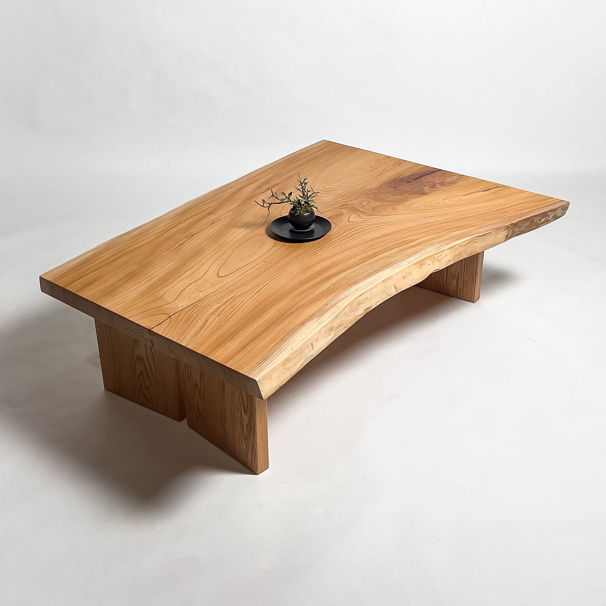 鬼童銘木】No.2172 一枚板欅（けやき）センターテーブル – 【公式