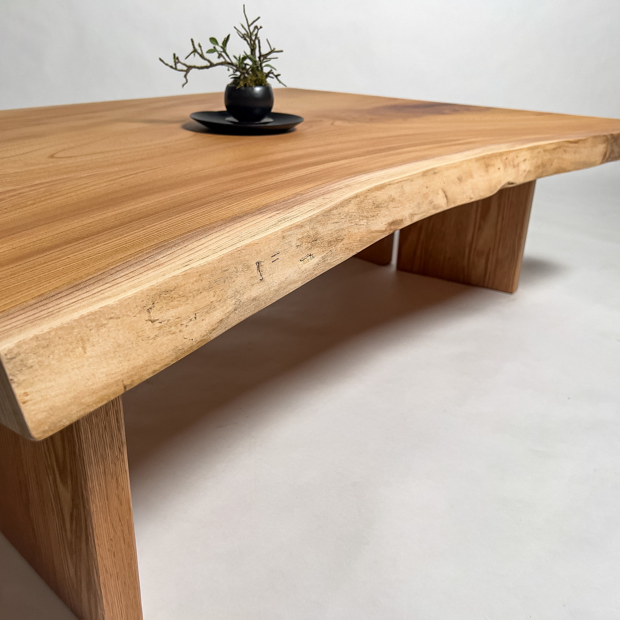 No.2172　欅（けやき）/一枚板センターテーブル