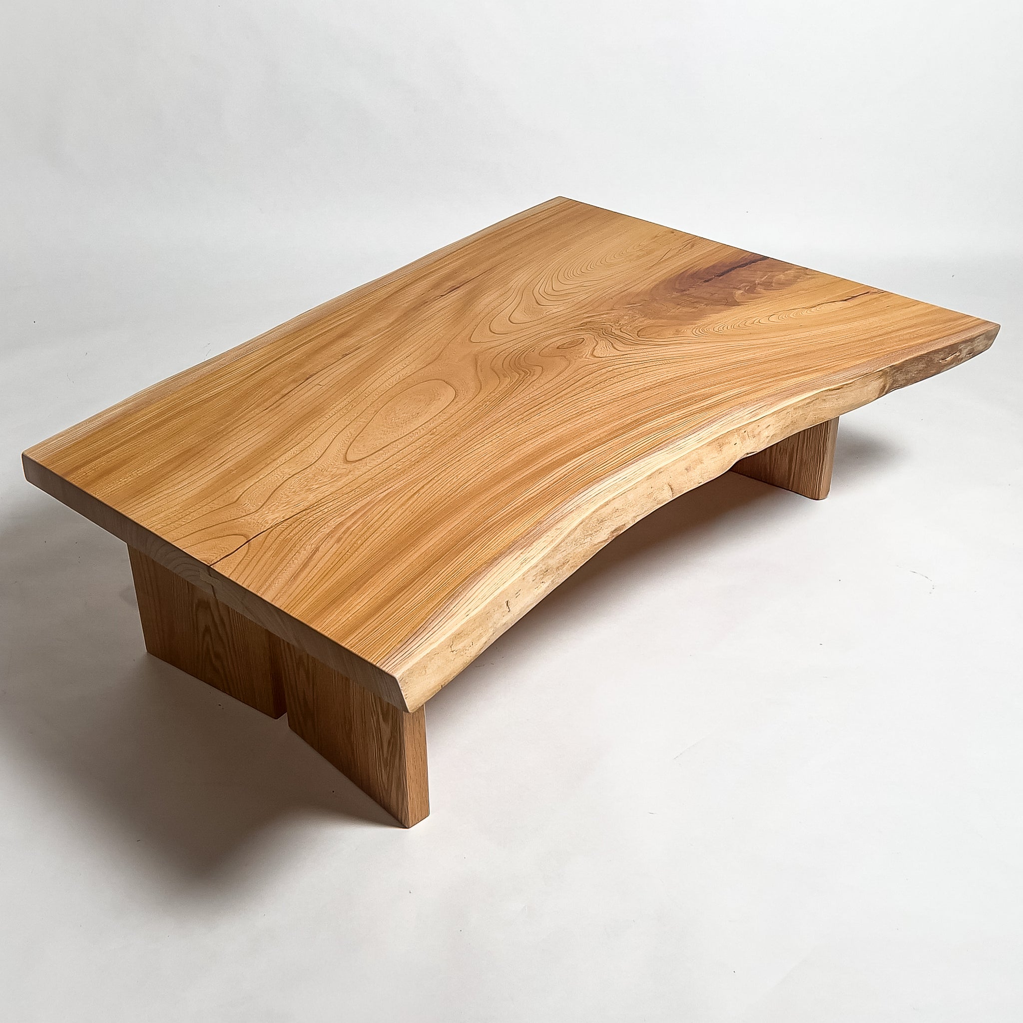 鬼童銘木】No.2172 一枚板欅（けやき）センターテーブル – 【公式