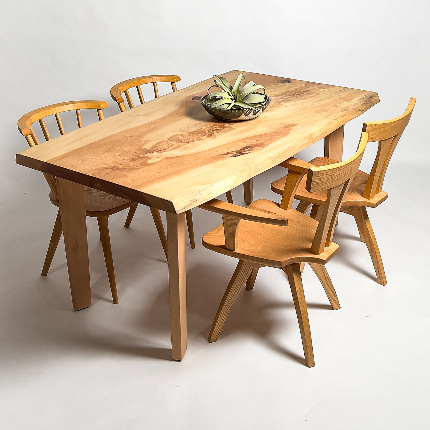 No.2183　栃（とち）/一枚板ダイニングテーブル