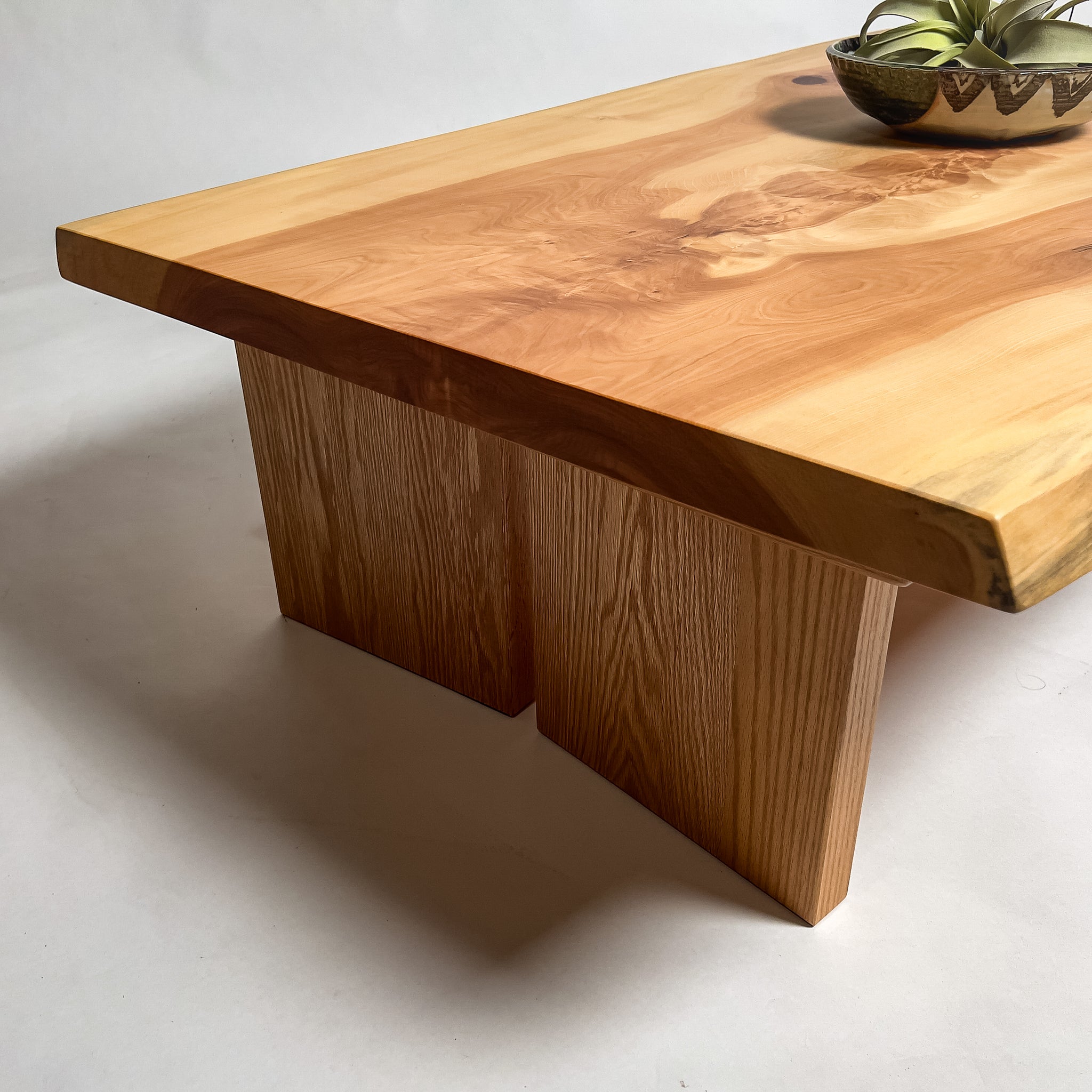 No.2183　栃（とち）/一枚板リビングテーブル