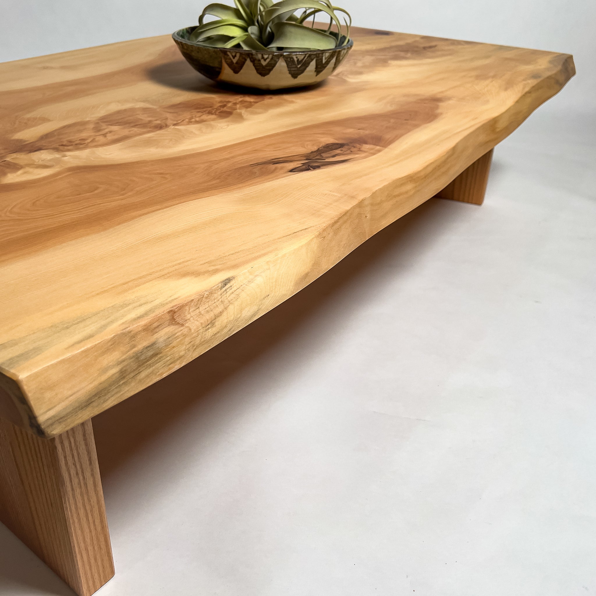 No.2183　栃（とち）/一枚板リビングテーブル
