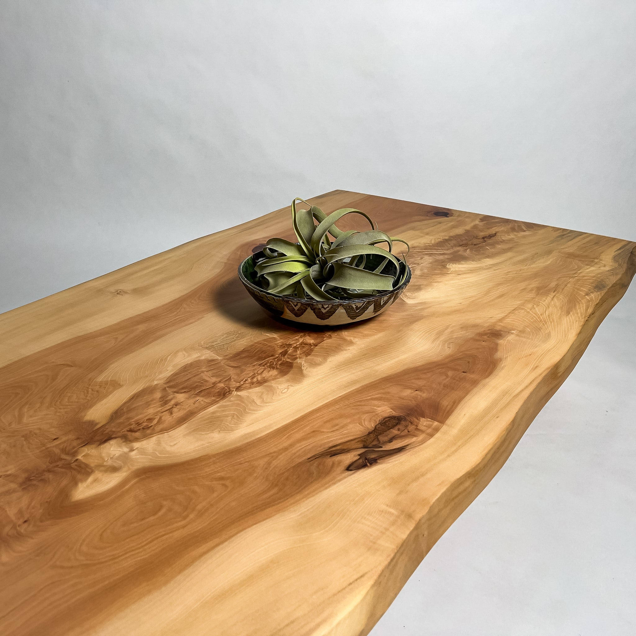 No.2183　栃（とち）/一枚板リビングテーブル