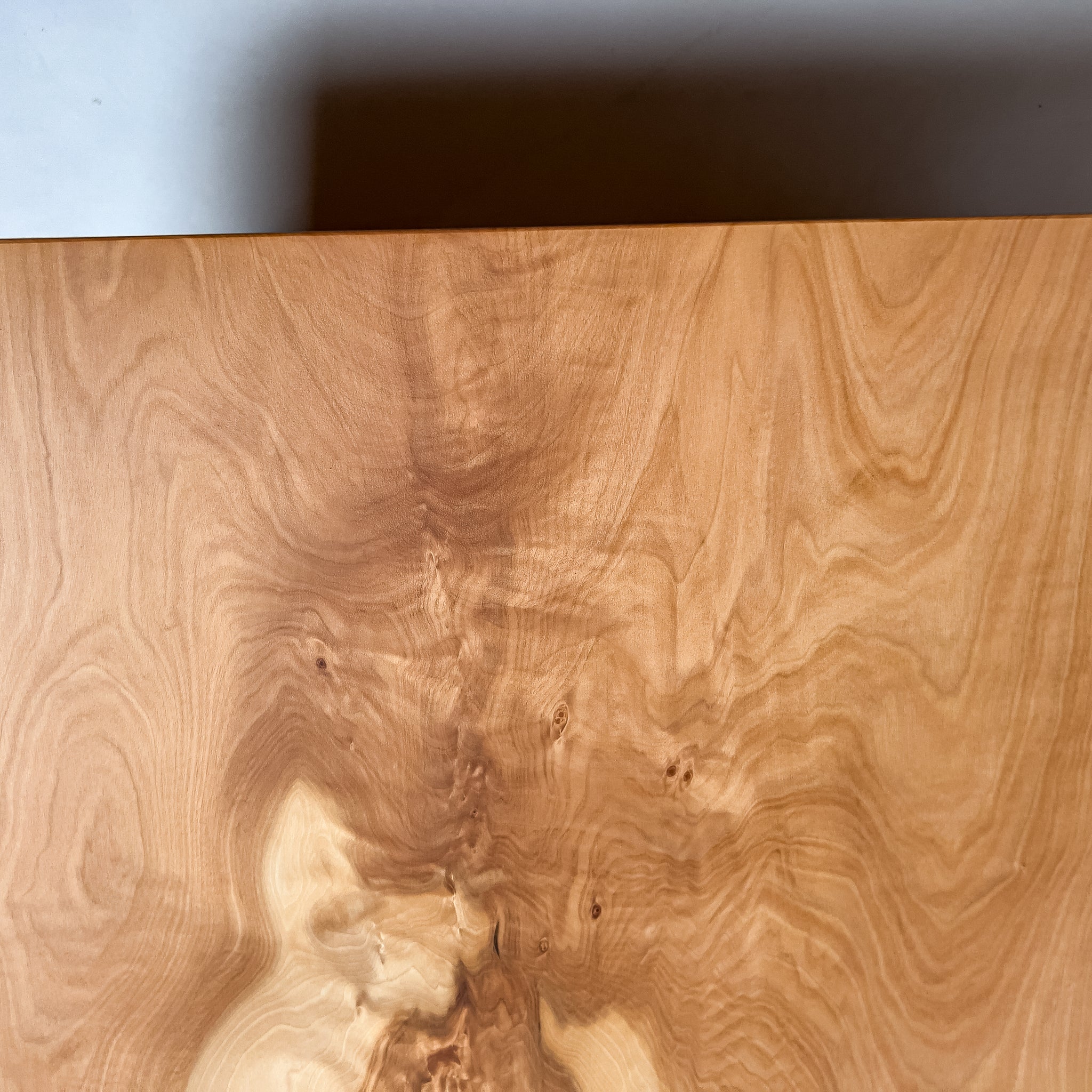 No.2183　栃（とち）/一枚板ダイニングテーブル