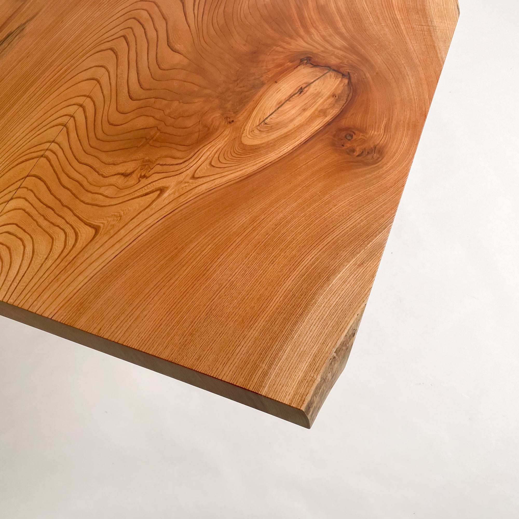 とも　欅　一枚板 KIDOMEIMOKU 欅一枚板ダイニングテーブル｜190cm(6人掛け