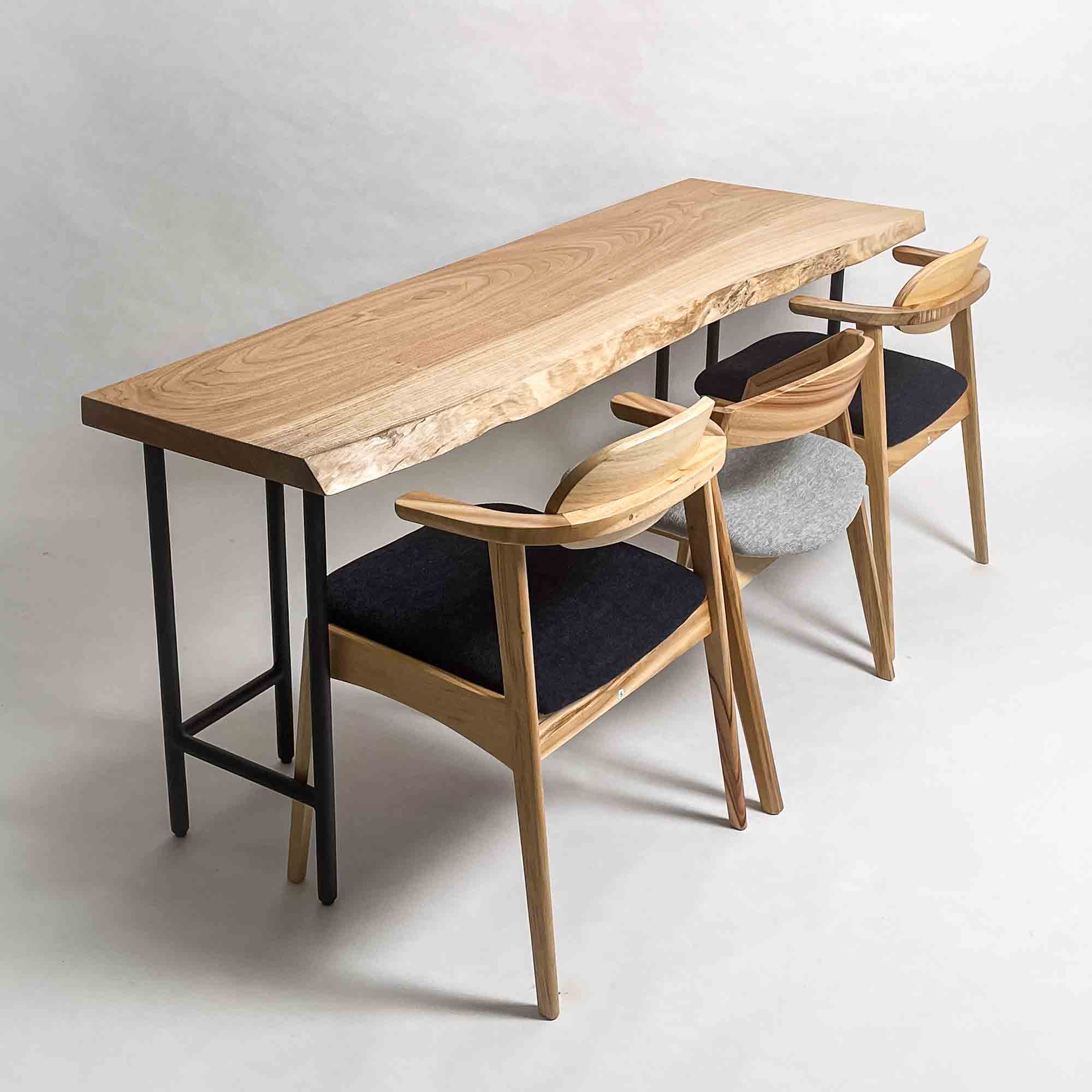 No.2129　楠（くす）/一枚板カウンター