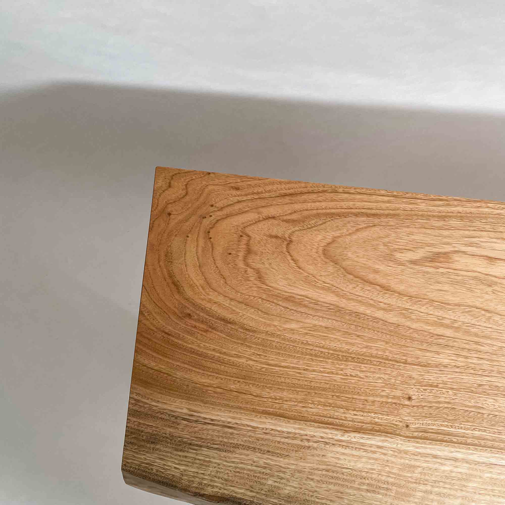 No.2129　楠（くす）/一枚板カウンター