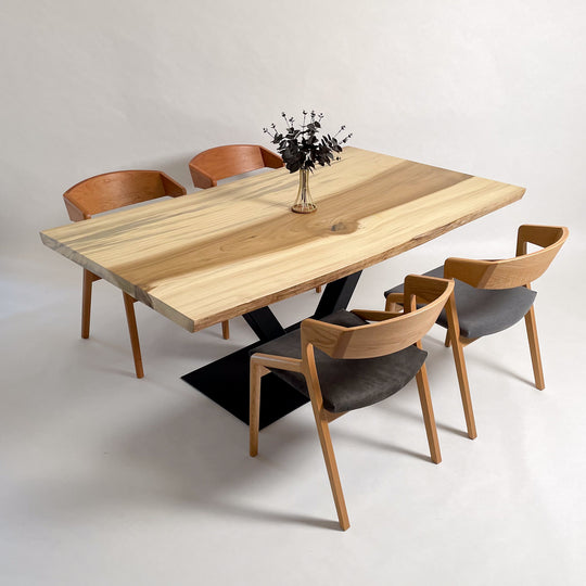 No.1503　朴（ほお）/一枚板ダイニングテーブル