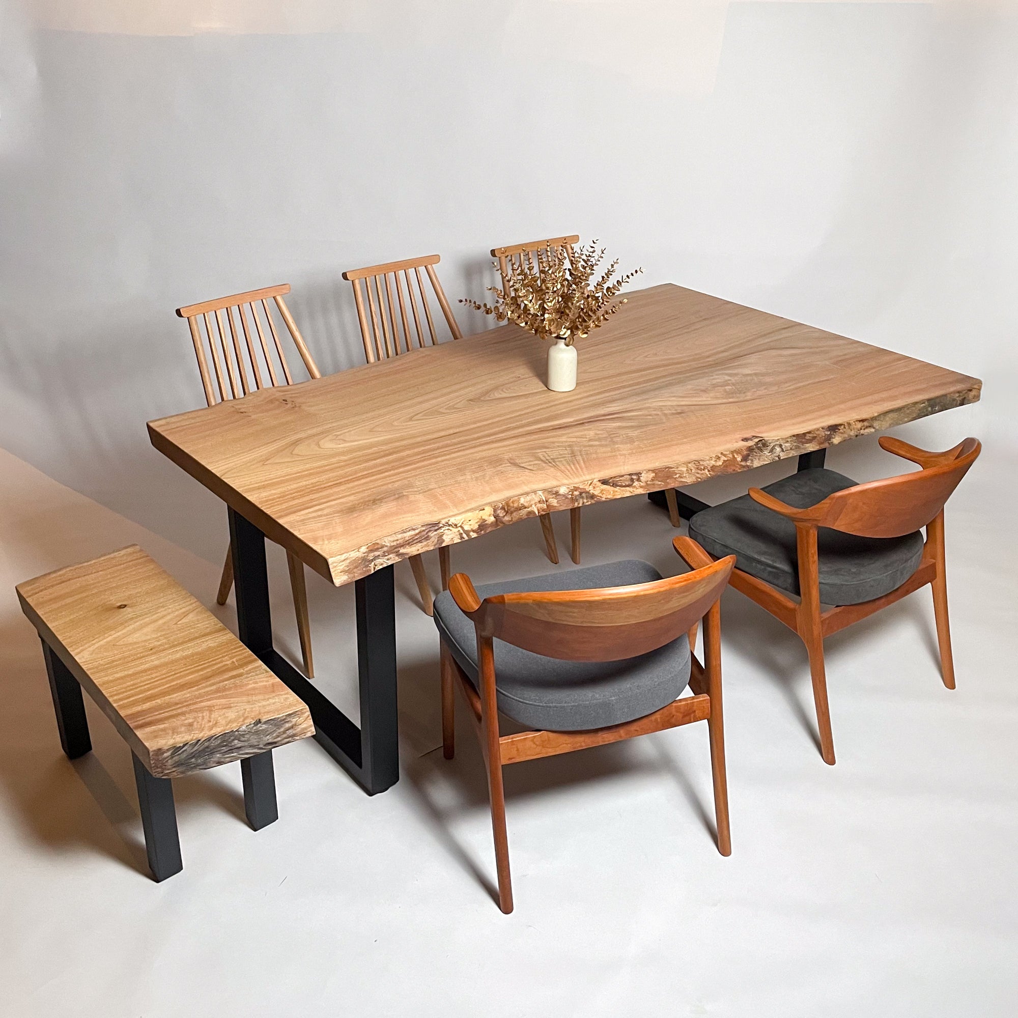 【特大！極厚！】楠／クスノキ／一枚板／ダイニングテーブルに 特大！極厚！】楠／クスノキ／一枚板／ダイニングテーブルに 特大！極