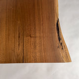 No.2204　ウォールナット/一枚板ダイニングテーブル