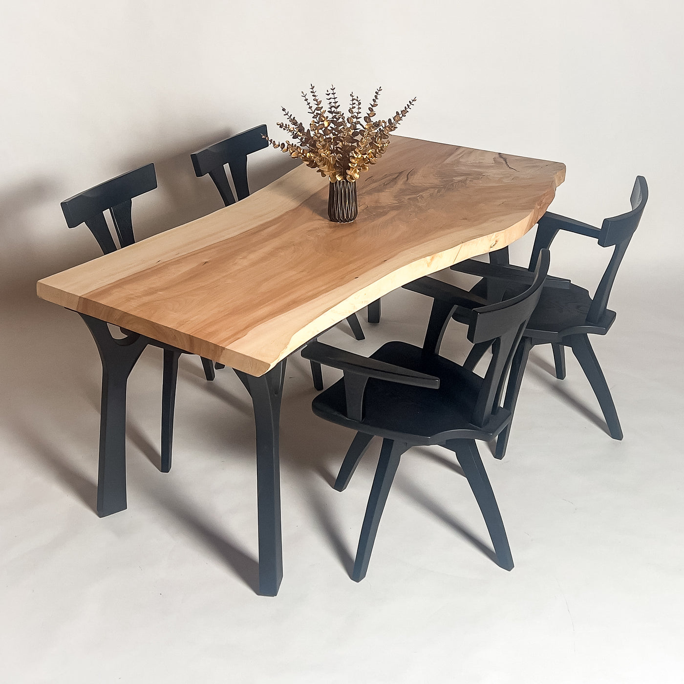 No.2248　栃（とち）/一枚板ダイニングテーブル