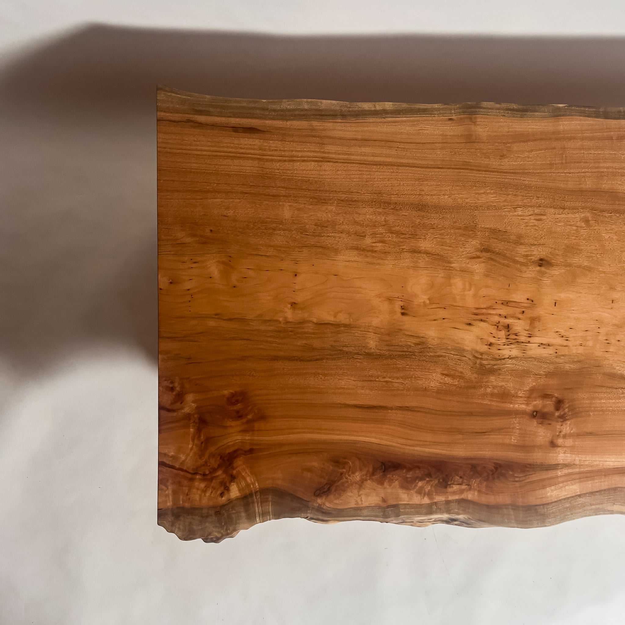 KIDOMEIMOKU 椨桜（たぶざくら）一枚板リビングテーブル｜160cm