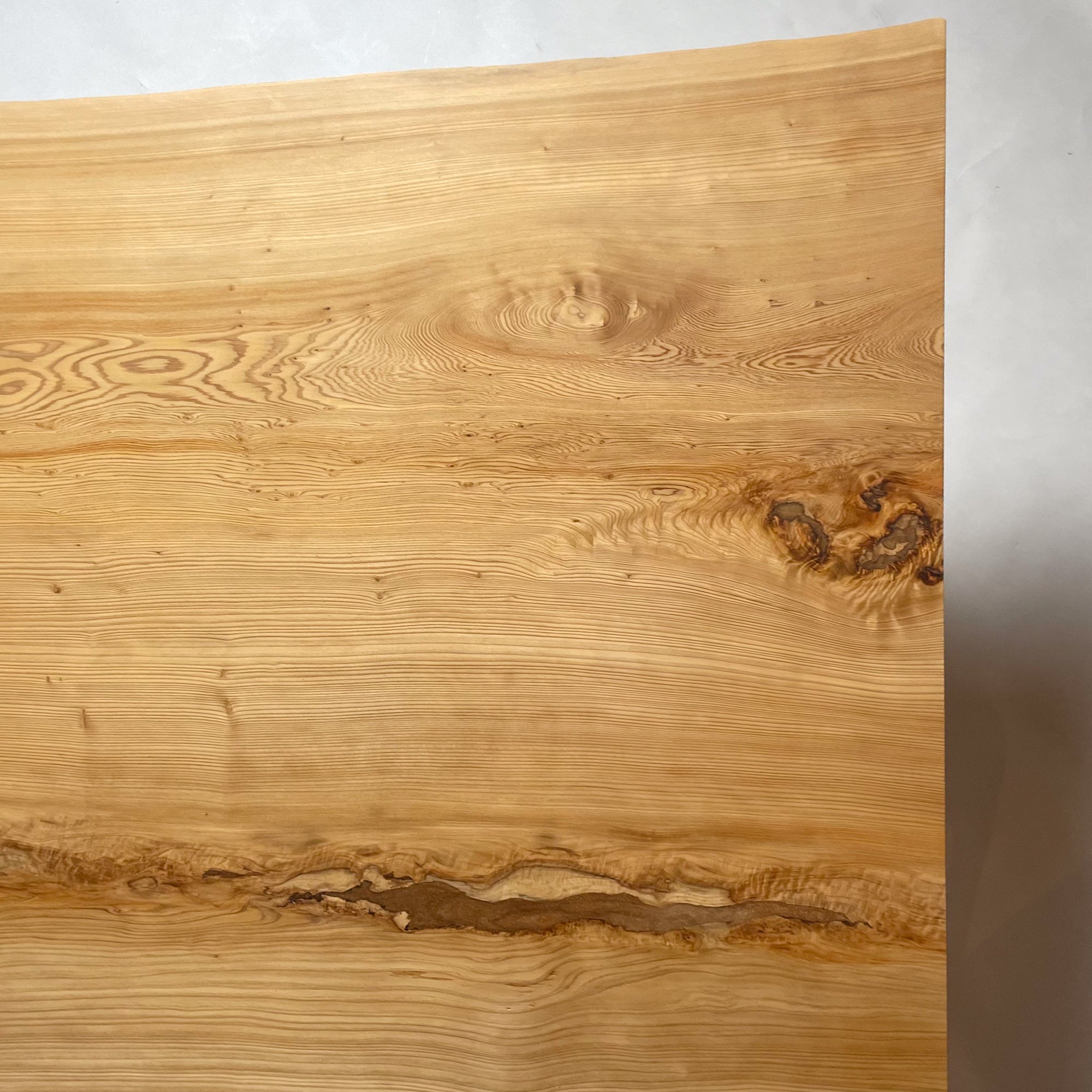 KIDOMEIMOKU 春日杉一枚板ダイニングテーブル｜200cm(6人掛け