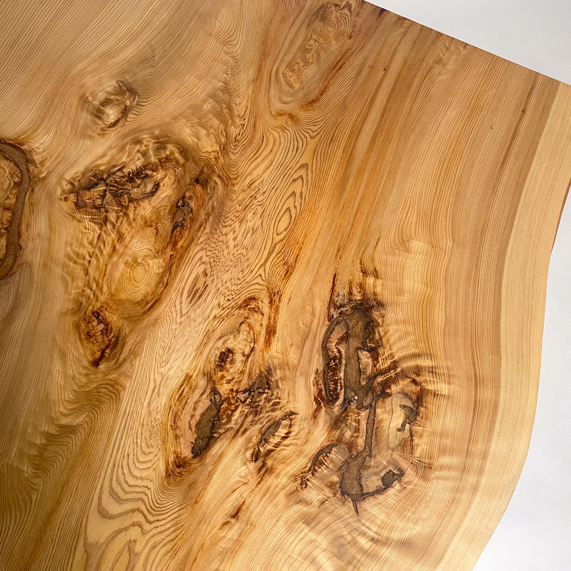 KIDOMEIMOKU 春日杉一枚板ダイニングテーブル｜200cm(6人掛け