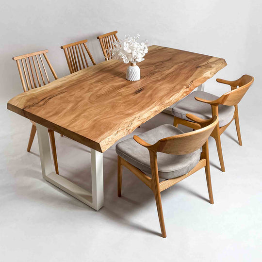 No.2372　栃（とち）/一枚板ダイニングテーブル