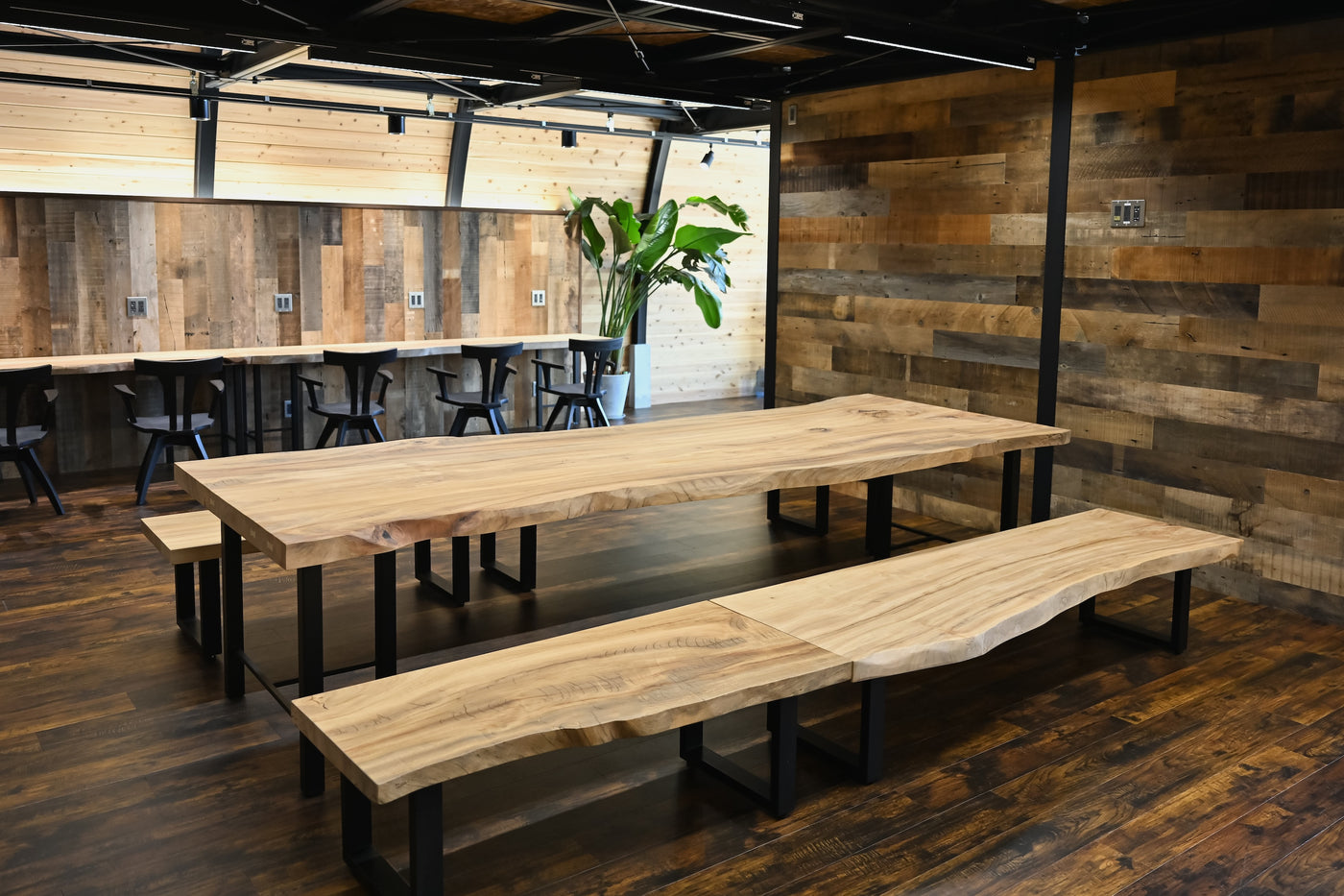 建築家が一枚板を使う理由